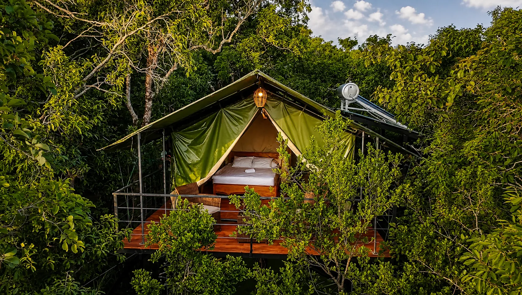 comfortable-glamping-tent-with-balcony-windy-hills