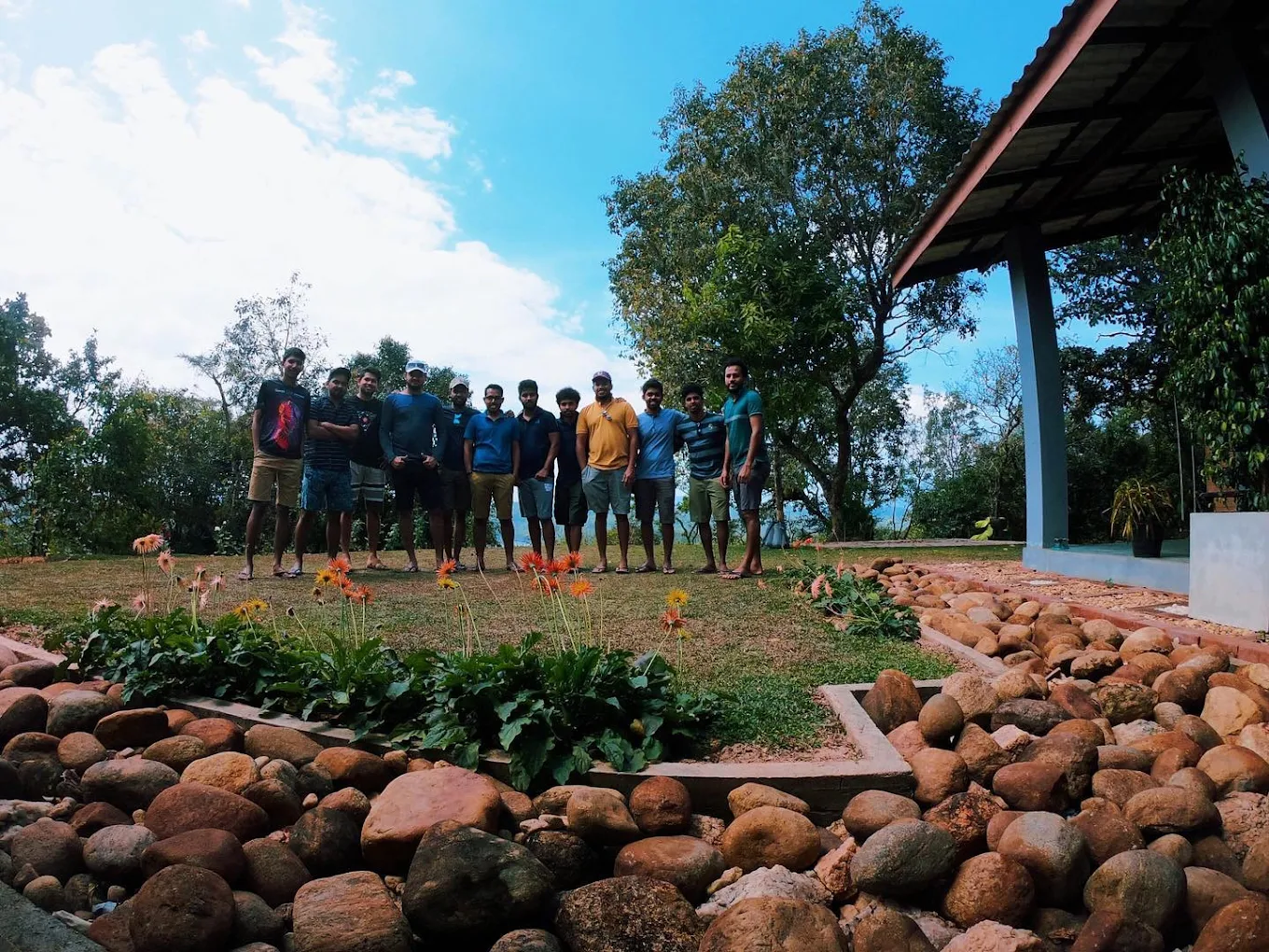 group-vacation-villa-garden