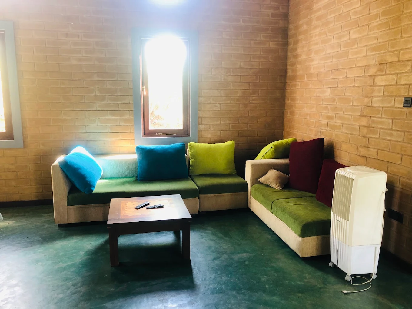 villa-living-room-interior